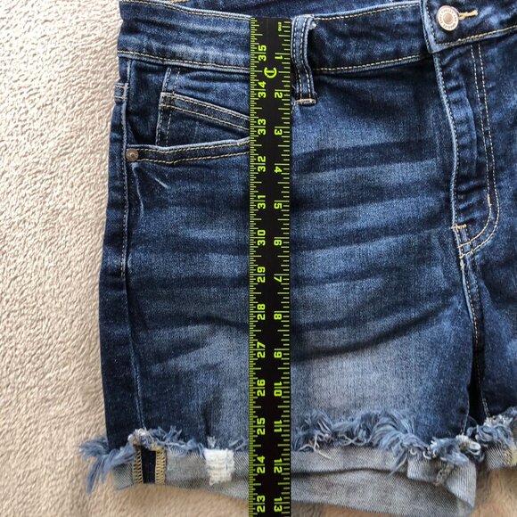 KanCan Womens Jeans Shorts Size 31 Distressed Cuffed Classic Blue Denim Casual - Picture 7 of 11